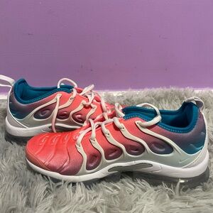 Nike Air Vapormax Plus Women’s Size 7 GREAT CONDITION